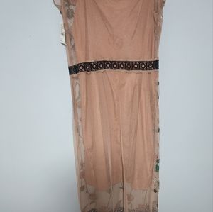 Stunning European designer lace dress  that can be worn in any seasons. Size 6